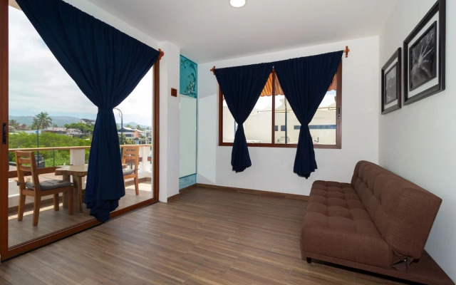Plaza Luna Suites