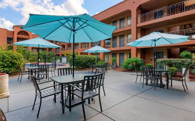 Quality Inn & Suites Jacksonville-Baymeadows