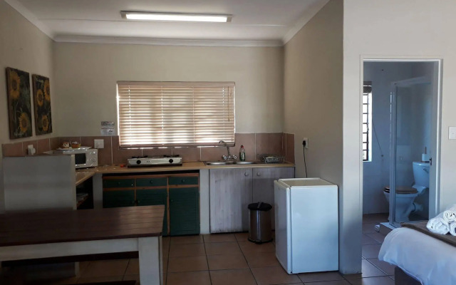 Tourist Lodge Gansbaai