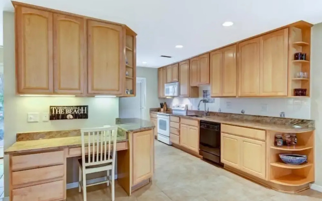 3308-fairway-oaks