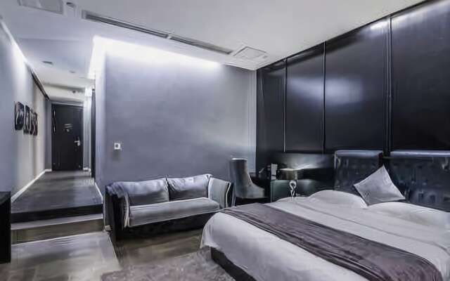 Harcourt Shangshehui Hotel