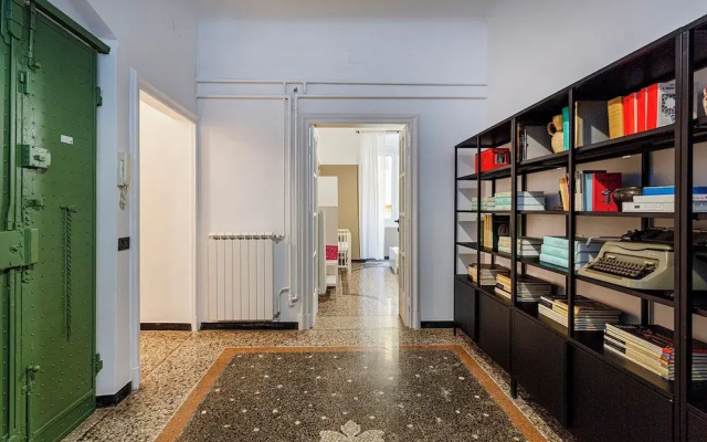 The Designer's Flat by Wonderful Italy