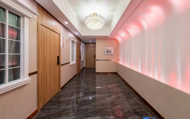 Steam Cat Electronics Competition Hotel