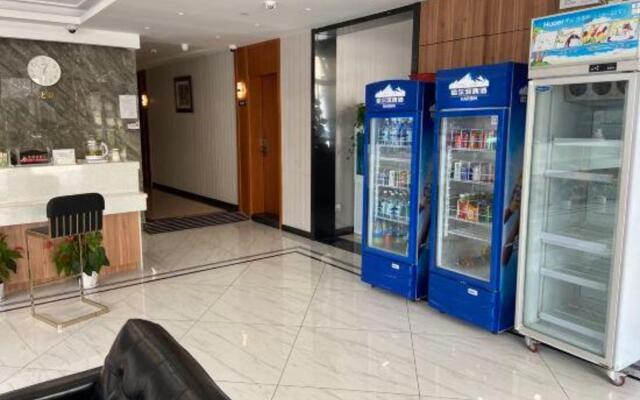 Shanghai Shenguang Hotel (College of electronics and information technology store)