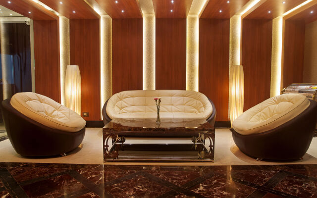 Park Avenue Hotel