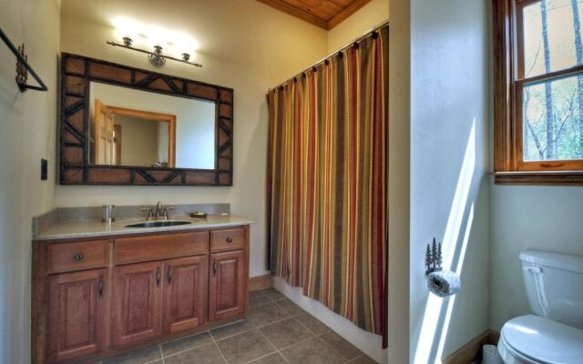 Black Bear River Lodge