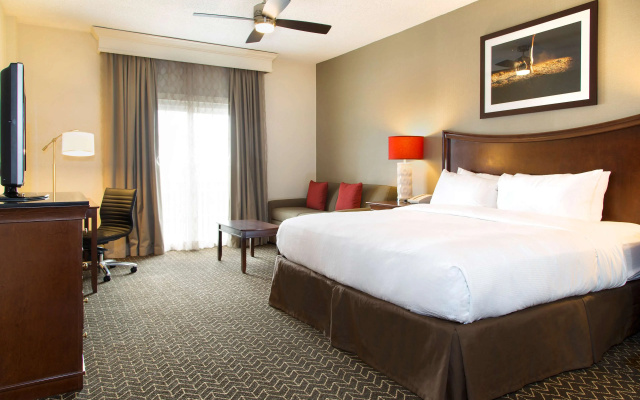 DoubleTree Suites by Hilton Hotel Lexington