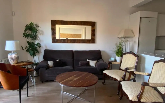 Espectacular Tarragona Corsini Apartment-2, en el centro, con parking - Hotel in 塔拉戈纳 - Photo 2