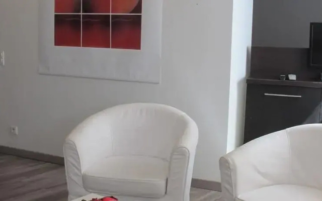 2 Pièces contemporain dans la Vieille Ville