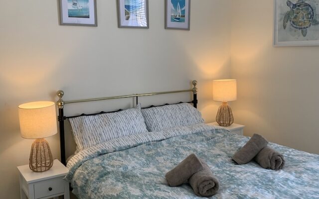 Charming 1-bed Apartment in Ventnor