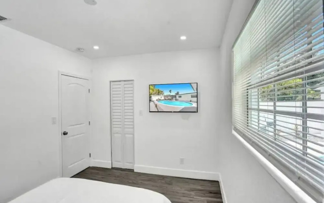 Spacious Home With Heated Pool