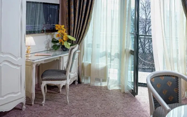Savoy Hotel
