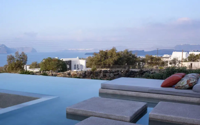 Potnia Theron Suites