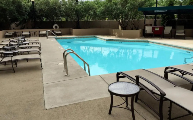 Sheraton Suites Columbus	 