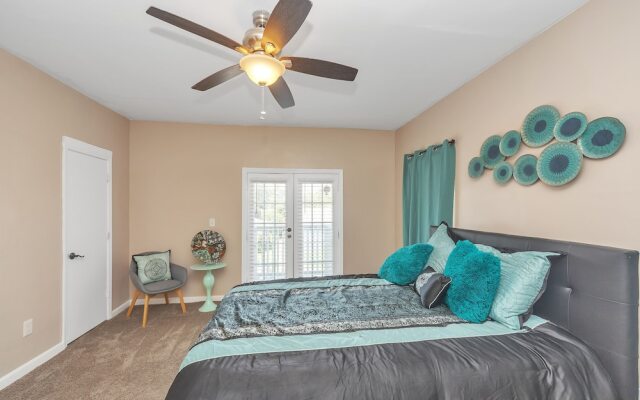 Midtown Marvel - 1br Oasis By Overton Park 1 Bedroom Apts by Redawning