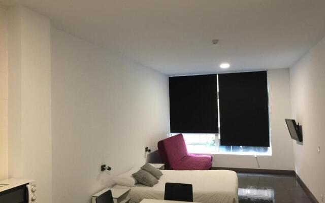 Room and Kitchen Bilbao