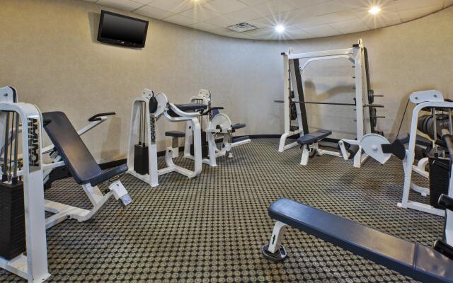 Holiday Inn Express Hotel & Suites Belleville by IHG
