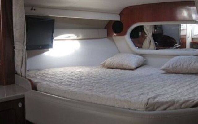 Freedom Boat in Lavagna Marine