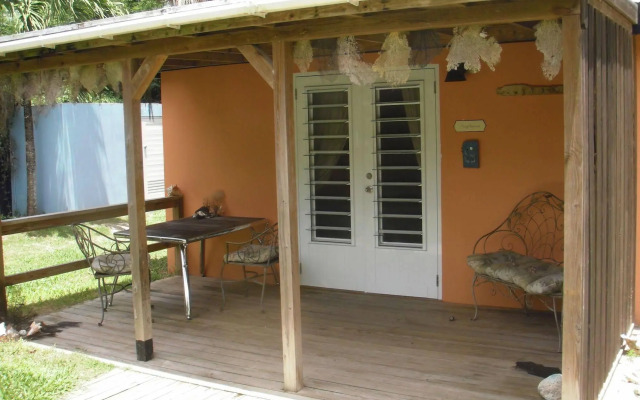 Esperanza Inn