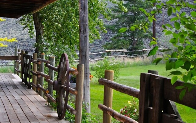 Sundance Guest Ranch