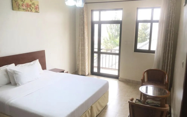 Romalo Hotel & Apartments