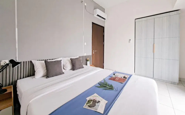 Fully Furnished 2Br Apartment At Casa De Parco