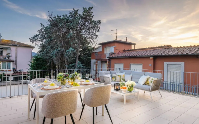 The City Terrace Apartment