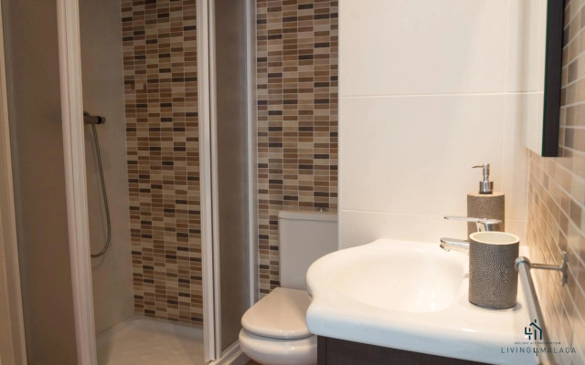 Living4Malaga Molina Lario