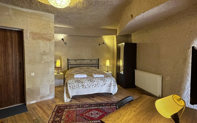 Karadut Cave Hotel