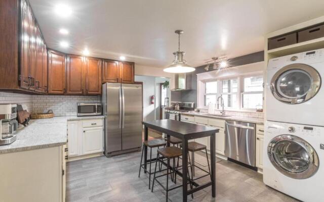 225 6th Avenue Unit 3