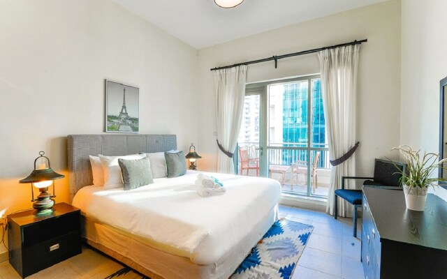 Metropolis Fountain View