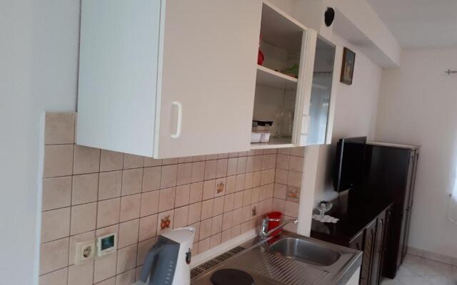 Seaside apartment for 2 p