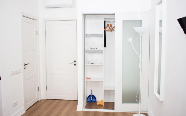 Апартаменты Невский 108