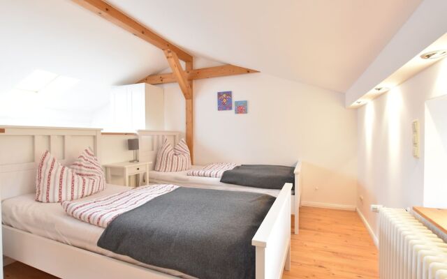 Lovely Apartment With Terrace, Garden, Parking, Fireplace