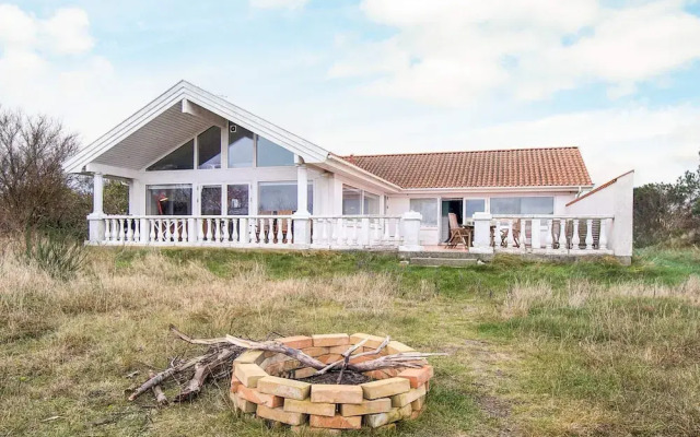 Pet-friendly Holiday Home in Sjællands Odde near Sea