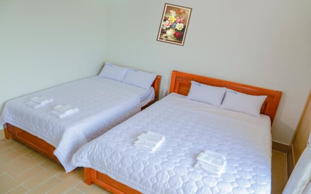 New Star Hotel