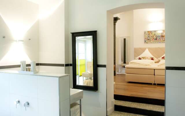 Nachtquartier Burg Flamersheim