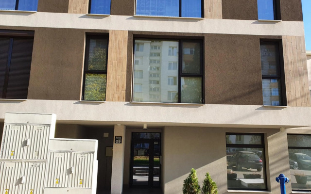 New Apartment at a Great Location