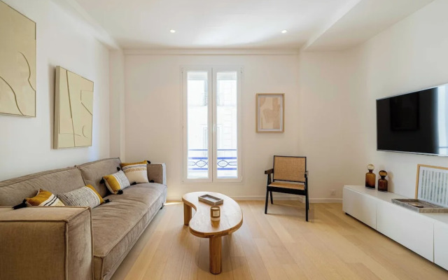 Renovated Apartment - Cannes Croisette Golden Square