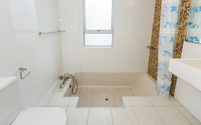 Chic and Cozy 3BR Apartment at Publika