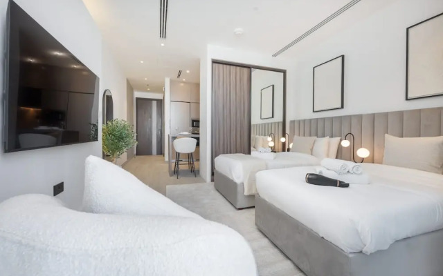 Sleek Studio in The Ivy Tower JVT