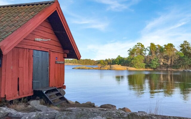 Beautiful Home in Ingarö With 2 Bedrooms