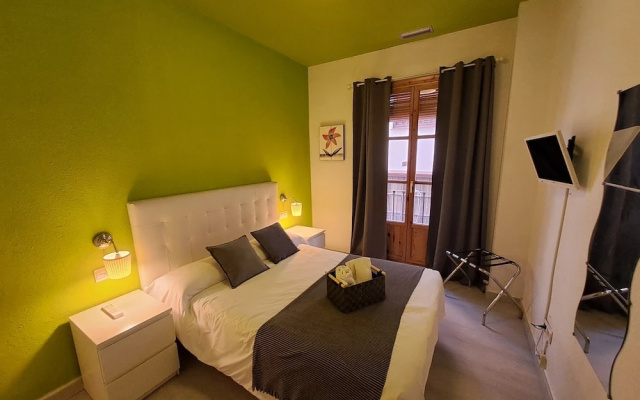 Nest Flats Navas