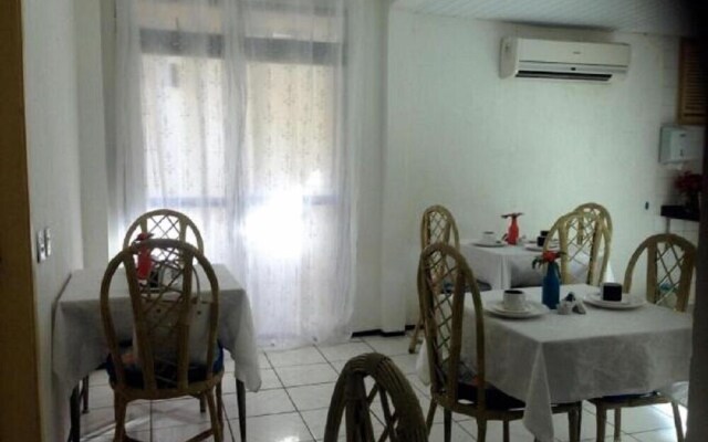 Nalu Beach Hotel