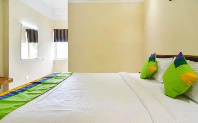 Itsy Hotels Platinum Inn