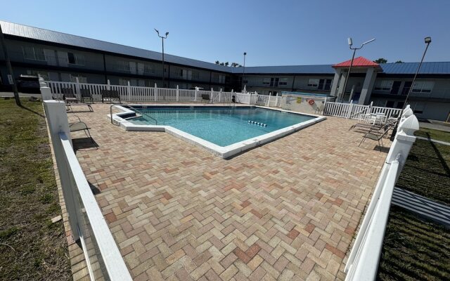 Studio 6 Englewood, FL