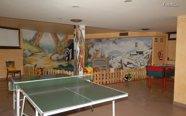 Hotel Baita Clementi