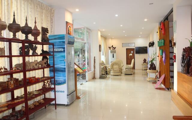 Law Ka Thit Sar Hotel - Hostel