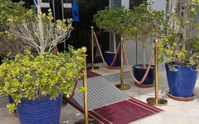 Platinum Hotel Apartments