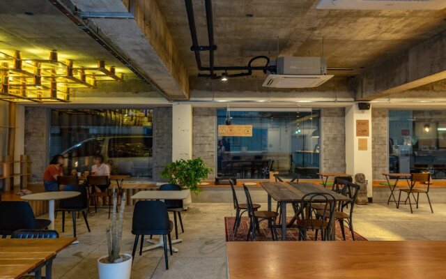 Mireuk Mireuk Hostel